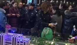 滨江房产爆料事件视频,揭露行业潜规则