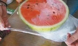 娱乐吃瓜酱盖被子,揭秘娱乐圈温馨幕后故事